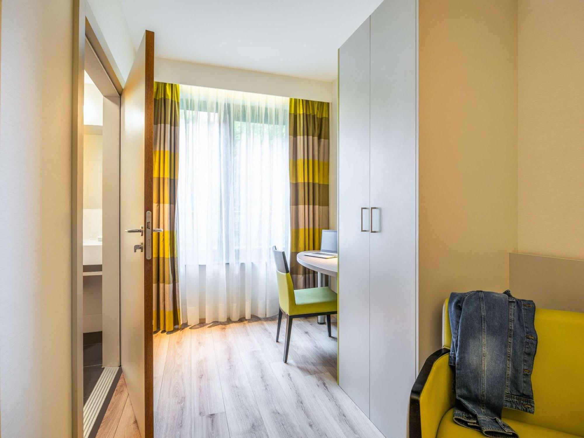 Ibis Styles Hotel Brussels Centre Stephanie Saint-Gilles Eksteriør bilde