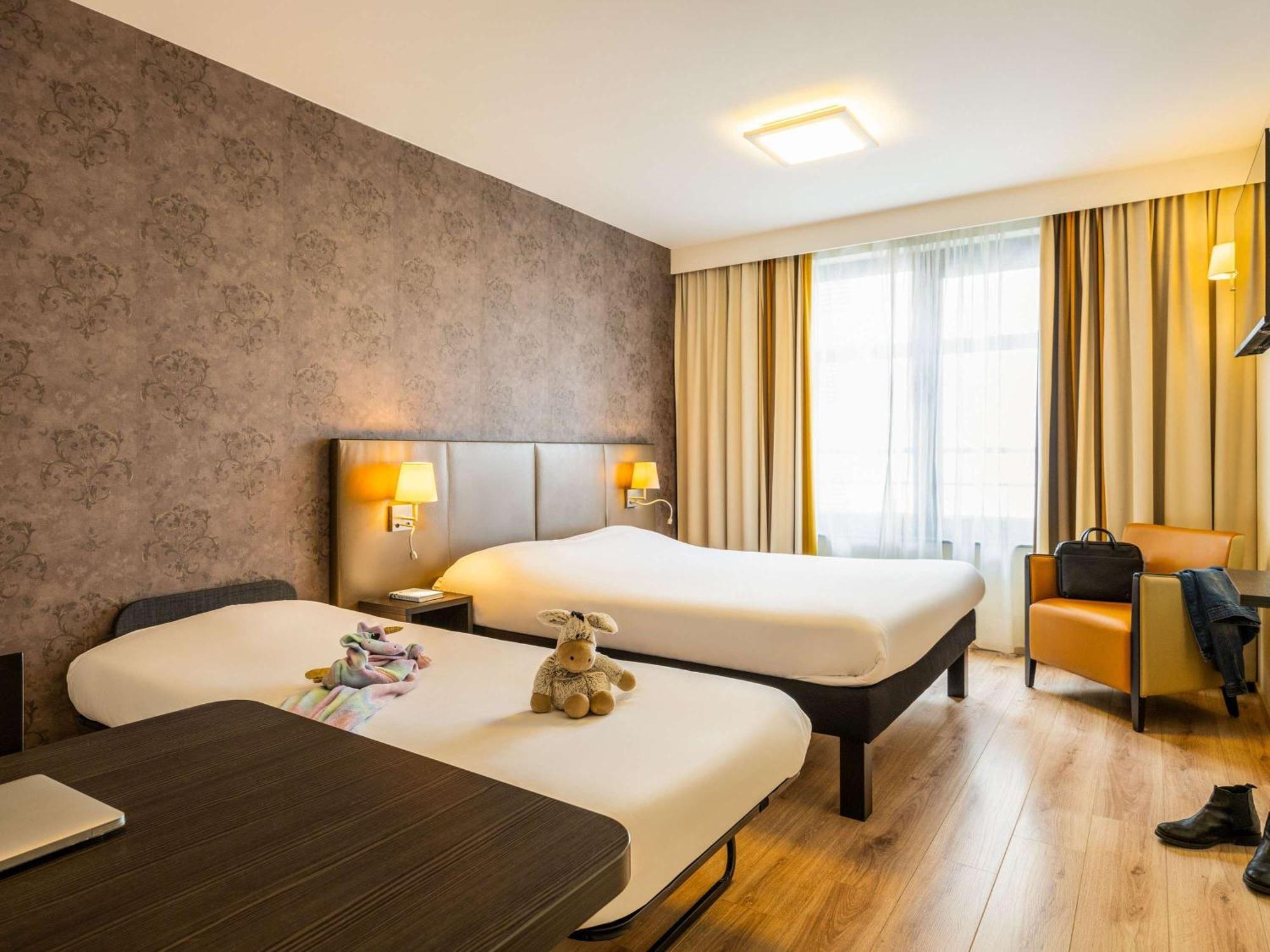 Ibis Styles Hotel Brussels Centre Stephanie Saint-Gilles Eksteriør bilde